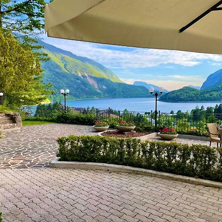Hotel Miralago Wellness - Adults Only Мольвено Екстер'єр фото
