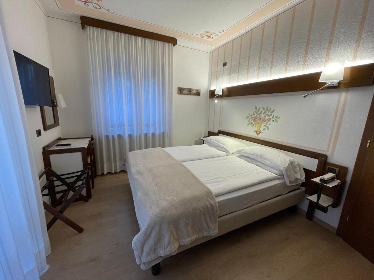 Hotel Miralago Wellness - Adults Only Мольвено Екстер'єр фото