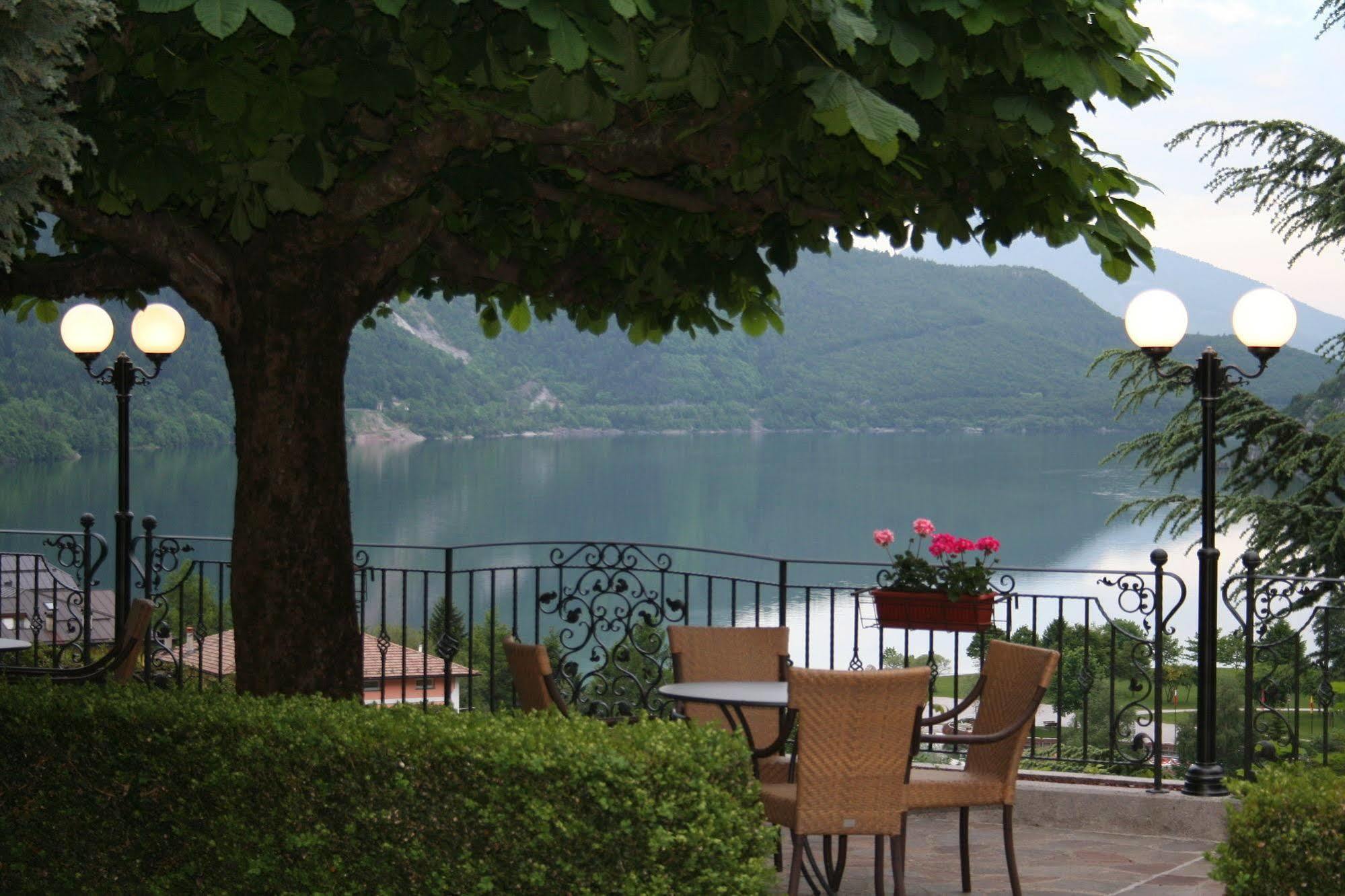 Hotel Miralago Wellness - Adults Only Мольвено Екстер'єр фото